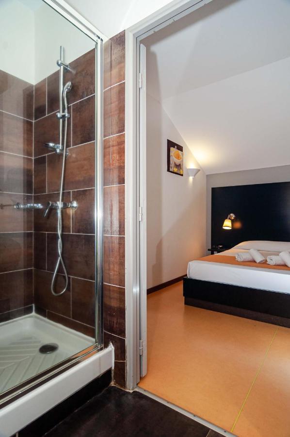 Tama Hotel Saint-Gilles Les Bains Zewnętrze zdjęcie